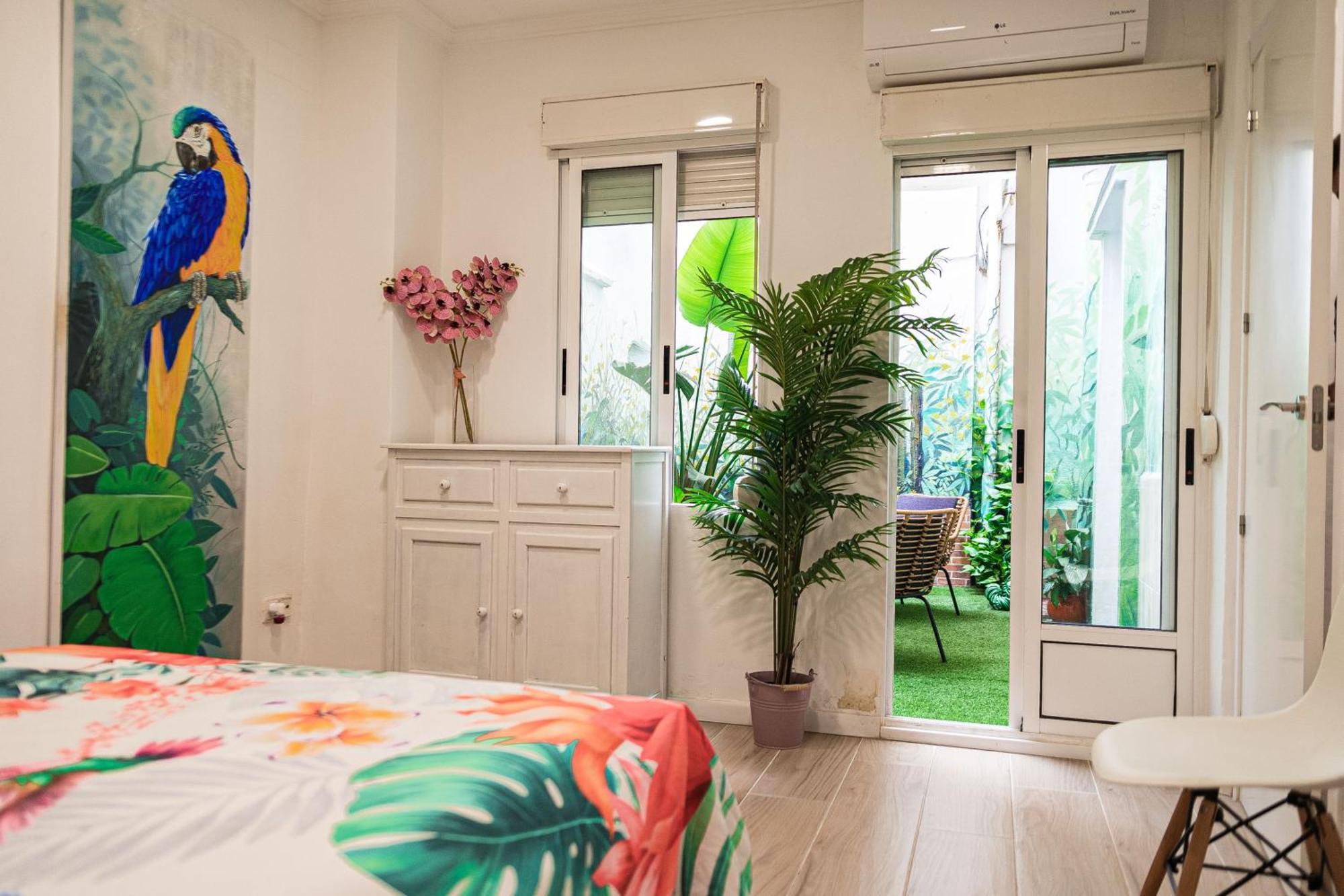 Artistic Flat Next To Ruzafa Welcome To The Jungle Valencia Eksteriør bilde